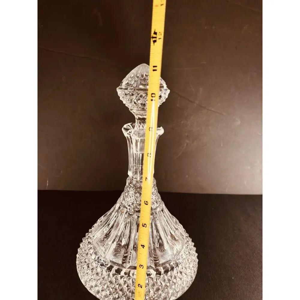 Vintage Heavy Crystal Wine Decanter Diamond Point Optic Glass Stopper 11.5